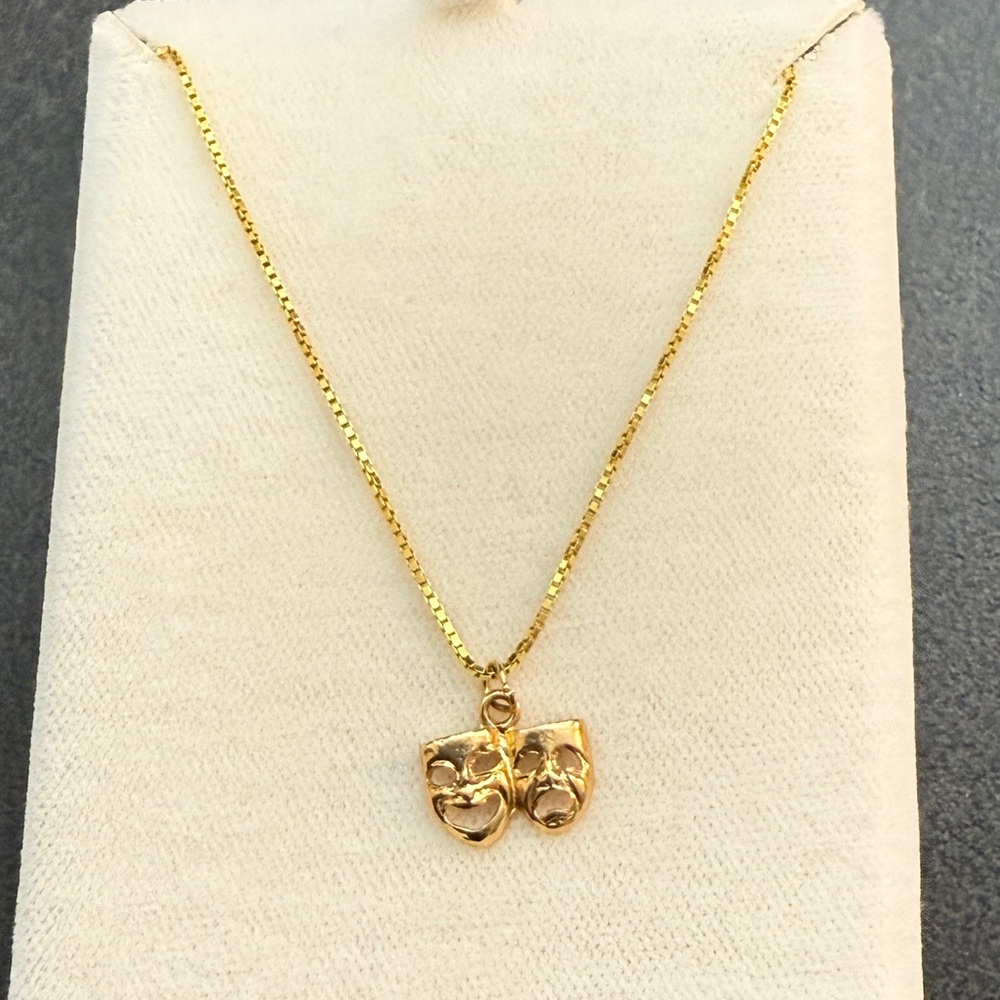 14k YELLOW GOLD COMEDY/TRAGEDY NECKLACE